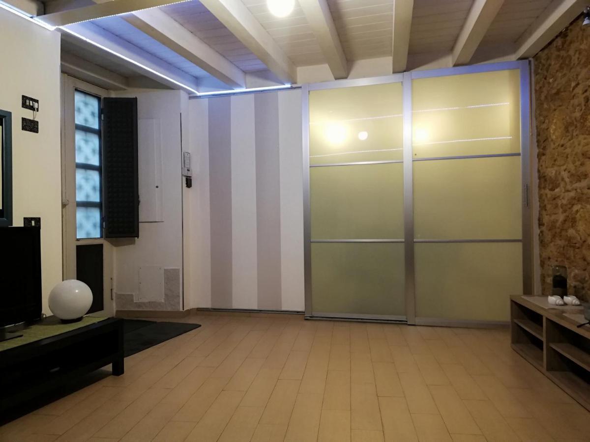 ホテル Palazzo Sant'Elia カルタジローネ エクステリア 写真